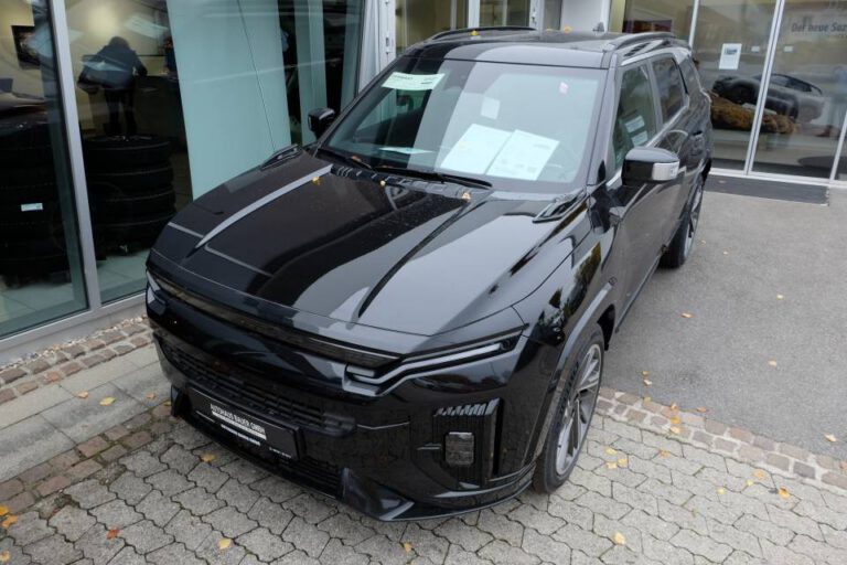KGM ACTYON *Automatik*Sitzlüftung*20 Zoll*Kamera* – Außenansicht
