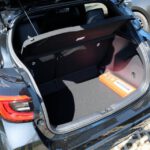 Mazda 2 Hybrid 2024 5HB 1.5L VVT-i 116 PS e-CVT FWD HOMURA – Fahrzeugbild 9