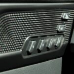 KGM REXTON LUX+ Leder/Wildleder + 20 Zoll + 360 Grad Kamera – Fahrzeugbild 6
