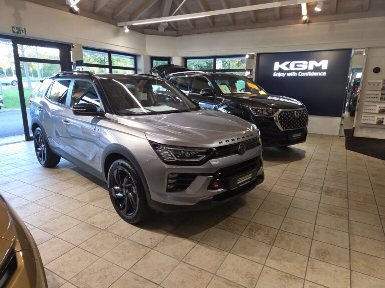 KGM KORANDO NOMAND+ AUTOMATIK +ALLRAD – Außenansicht